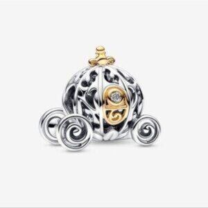 Pandora Disney 100th Anniversary Cinderella’s Carriage Charm Diamond 792553C01